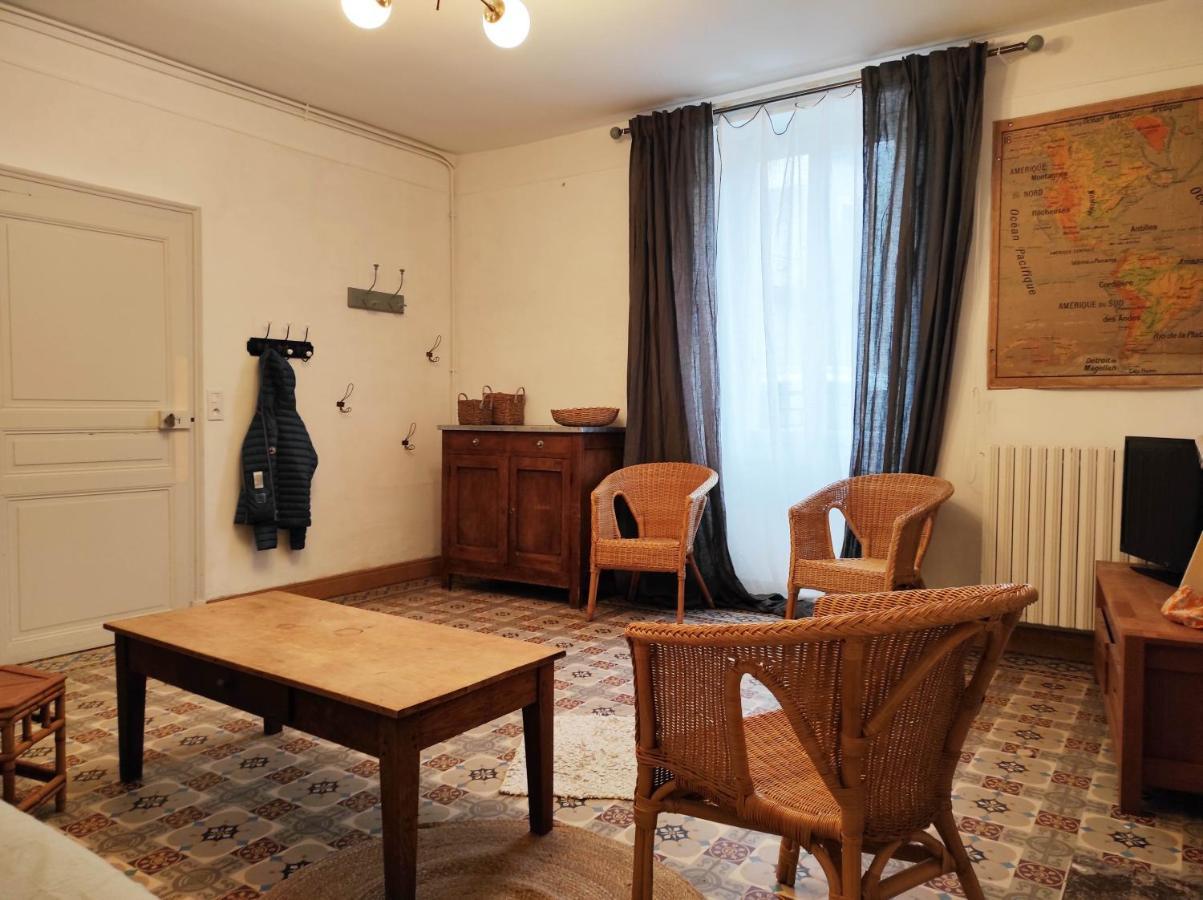 Gite Le Mage - Maison De Retrouvailles Saint-Marcel  Exterior photo